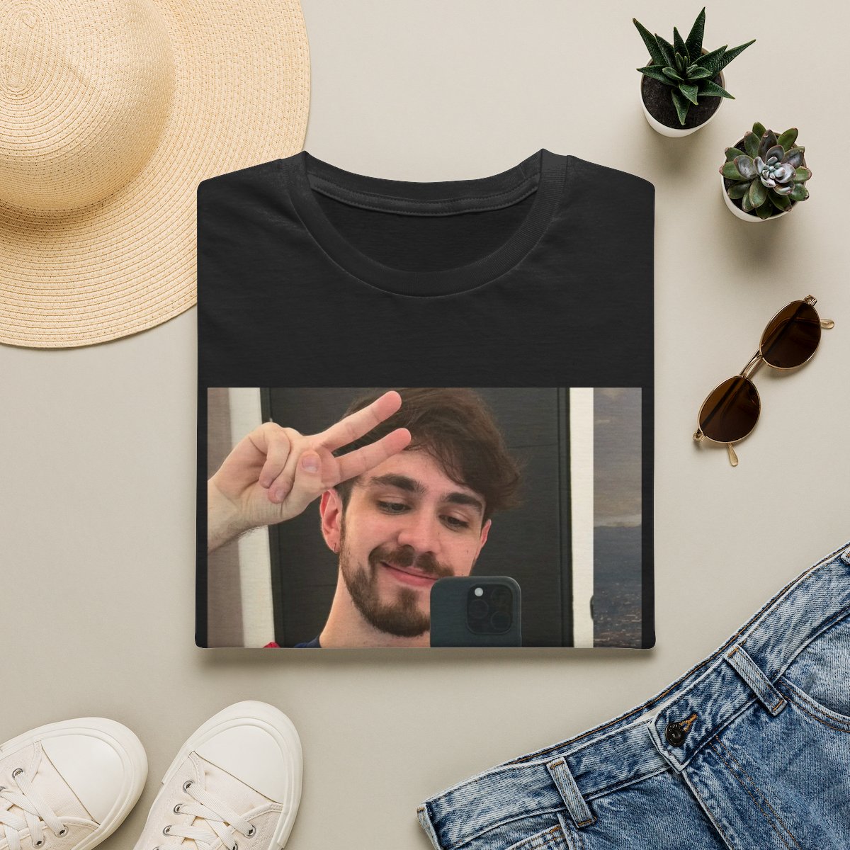 Man Taking Mirror Selfie T-Shirt | Photo Portrait Tee | Juan Guarnizo